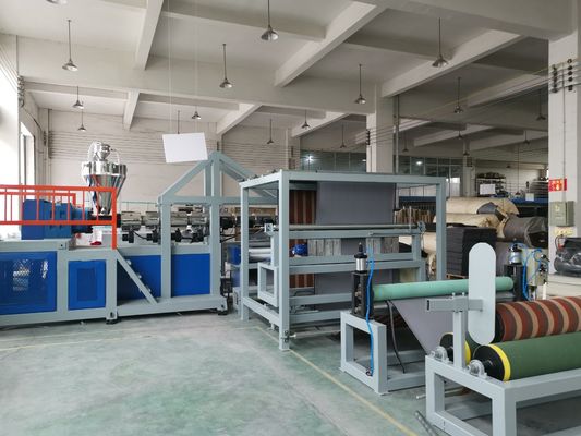 2M TPE कारपेट लैमिनेट मशीन 300 से 500kg/H TPE लैमिनेट